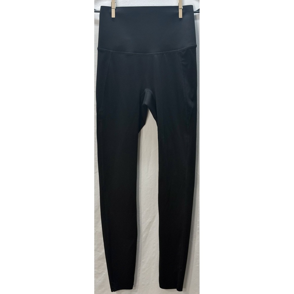 Black 90 Degree Bootyful Uplift Ankle Tight Butt Shaping Leggins Sz XS - Picture 2 of 8